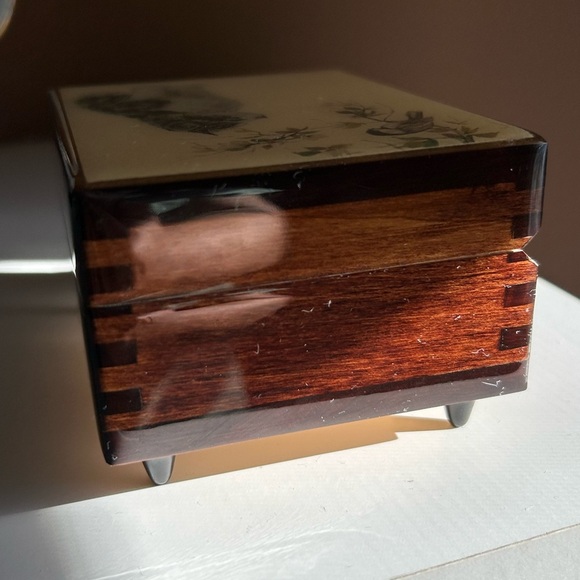 American Music Box Company Reuge Swiss Cat & Bird Jewelry - Picture 5 of 8